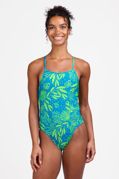Female model wearing the Women's Gavin One Piece Swimsuit in the Undersea print, standing in front of a grey background shown from the front view

|| Size 28, Torso 56"  